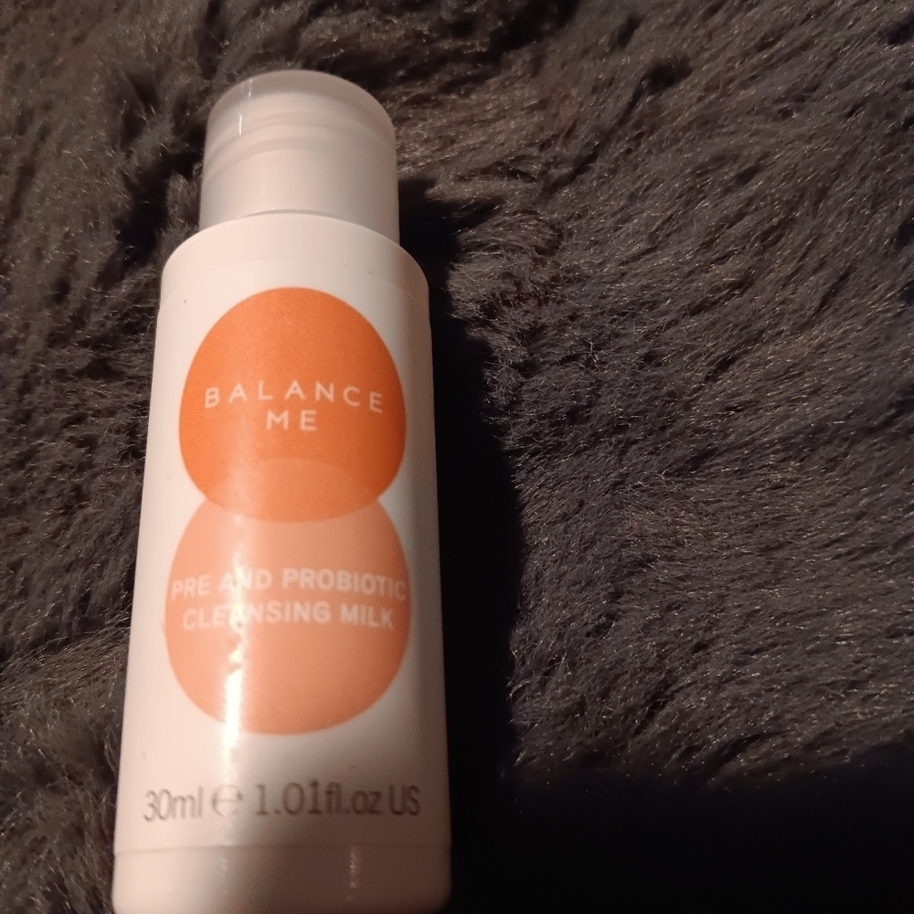 Balance Me Pre And Probotic Cleansing Milk